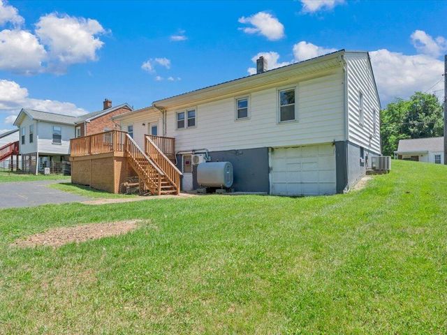 145 Alma BLVD, Collinsville, VA 24078