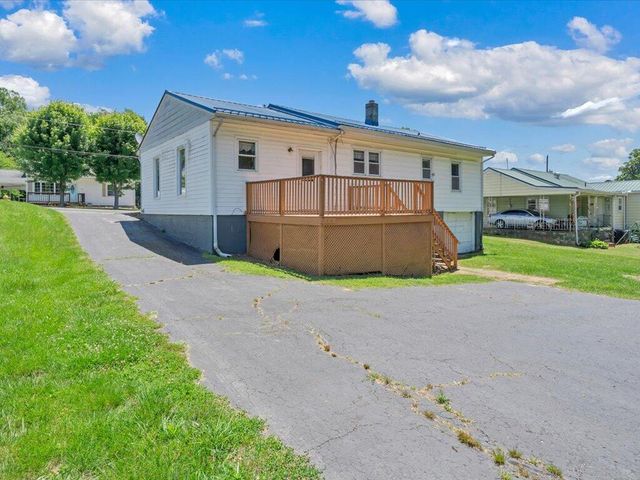 145 Alma BLVD, Collinsville, VA 24078