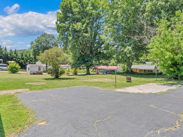 145 Alma BLVD, Collinsville, VA 24078