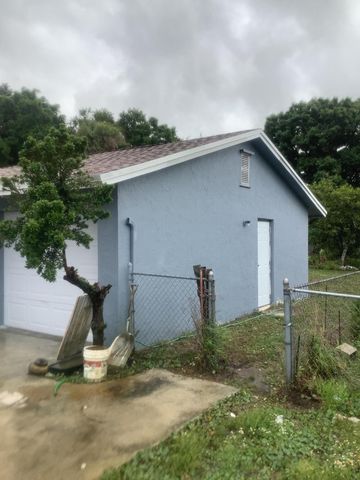 3209 Jersey Court, Fort Pierce, FL 34947