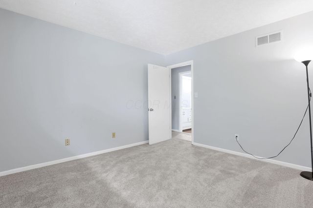 6930 Tanya Terrace, Reynoldsburg, OH 43068