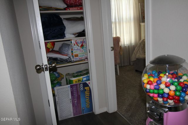 797 NUEVO DESIERTO Drive, El Paso, TX 79928