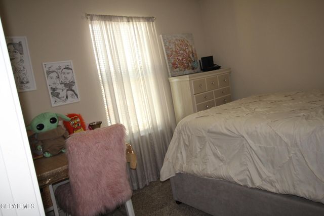 797 NUEVO DESIERTO Drive, El Paso, TX 79928