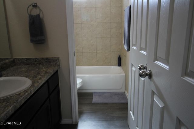 797 NUEVO DESIERTO Drive, El Paso, TX 79928