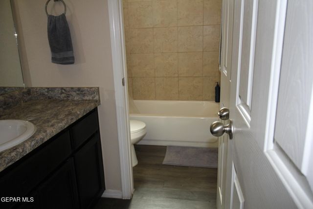 797 NUEVO DESIERTO Drive, El Paso, TX 79928