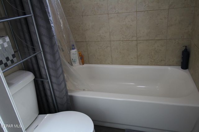 797 NUEVO DESIERTO Drive, El Paso, TX 79928