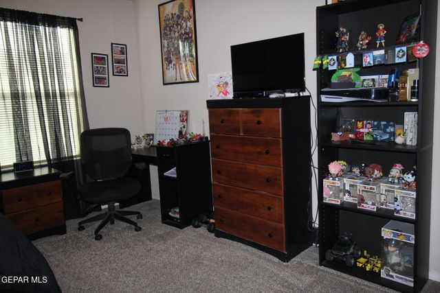 797 NUEVO DESIERTO Drive, El Paso, TX 79928