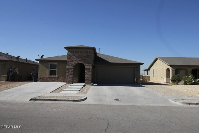 797 NUEVO DESIERTO Drive, El Paso, TX 79928