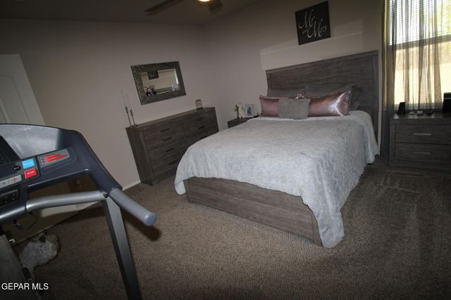 797 NUEVO DESIERTO Drive, El Paso, TX 79928