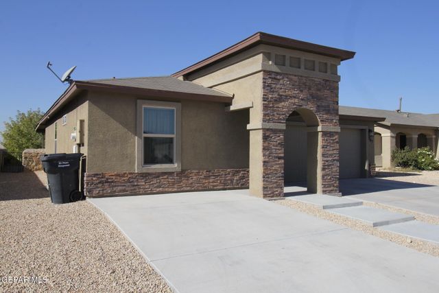 797 NUEVO DESIERTO Drive, El Paso, TX 79928