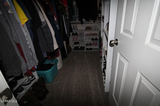 797 NUEVO DESIERTO Drive, El Paso, TX 79928