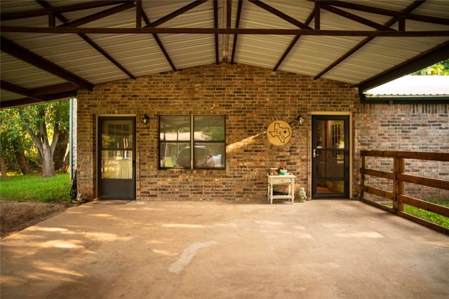 150 Private Road 4656, Boyd, TX 76023