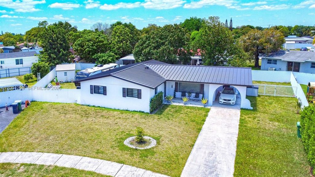 11893 SW 197th Street, Miami, FL 33177