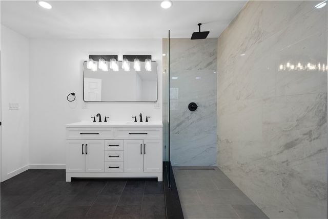 514 Mcnair St, Wilkinsburg, PA 15221