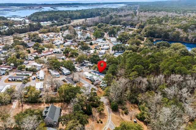 31 Burr Circle, Murrells Inlet, SC 29576