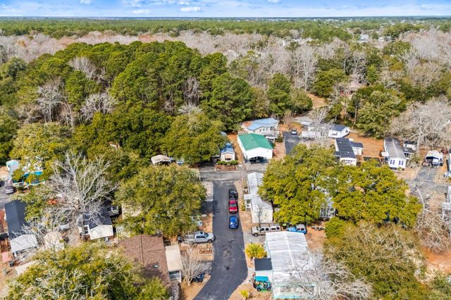 31 Burr Circle, Murrells Inlet, SC 29576