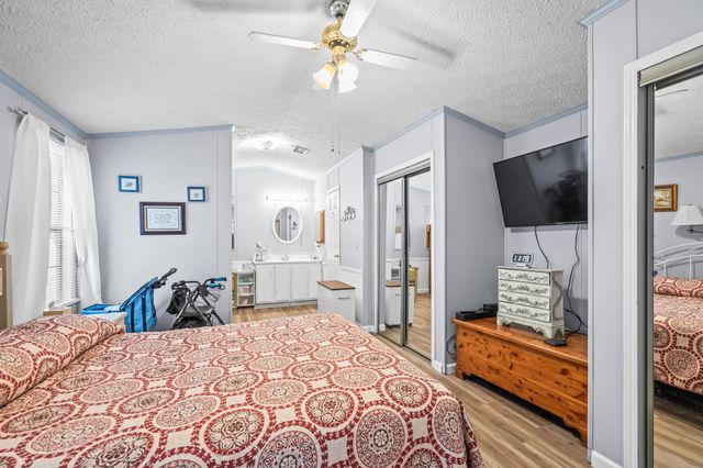 31 Burr Circle, Murrells Inlet, SC 29576