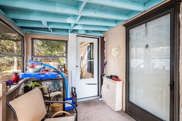 31 Burr Circle, Murrells Inlet, SC 29576