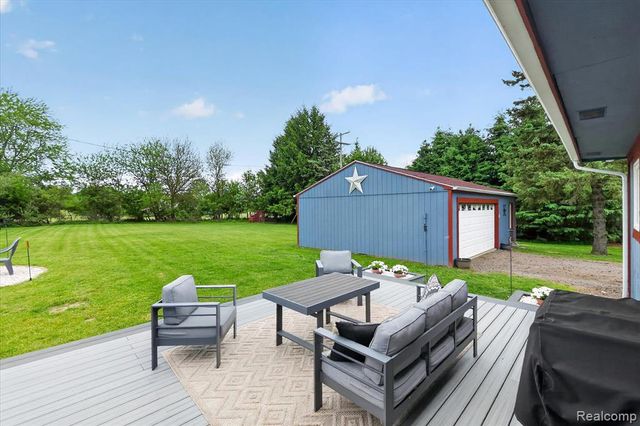 3350 Cemetery Road, Fowlerville, MI 48836
