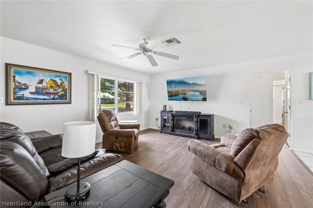 117 Autumn Terrace, Lake Placid, FL 33852
