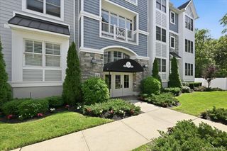 15103 Aspenwood Drive, Plainview, NY 11803