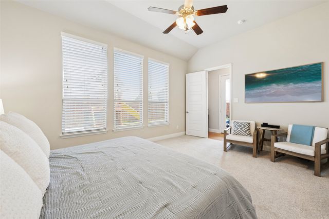 1116 Broadmoor Way, Roanoke, TX 76262