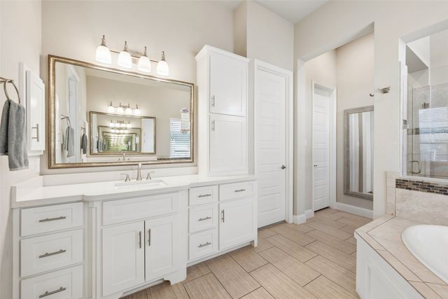 1116 Broadmoor Way, Roanoke, TX 76262