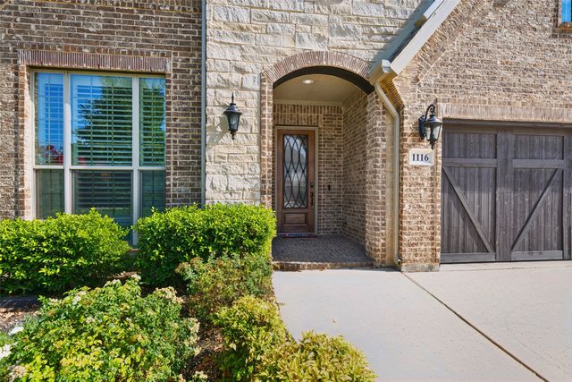 1116 Broadmoor Way, Roanoke, TX 76262