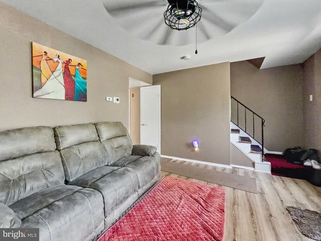 27 RIDGEWOOD PL, Willingboro, NJ 08046