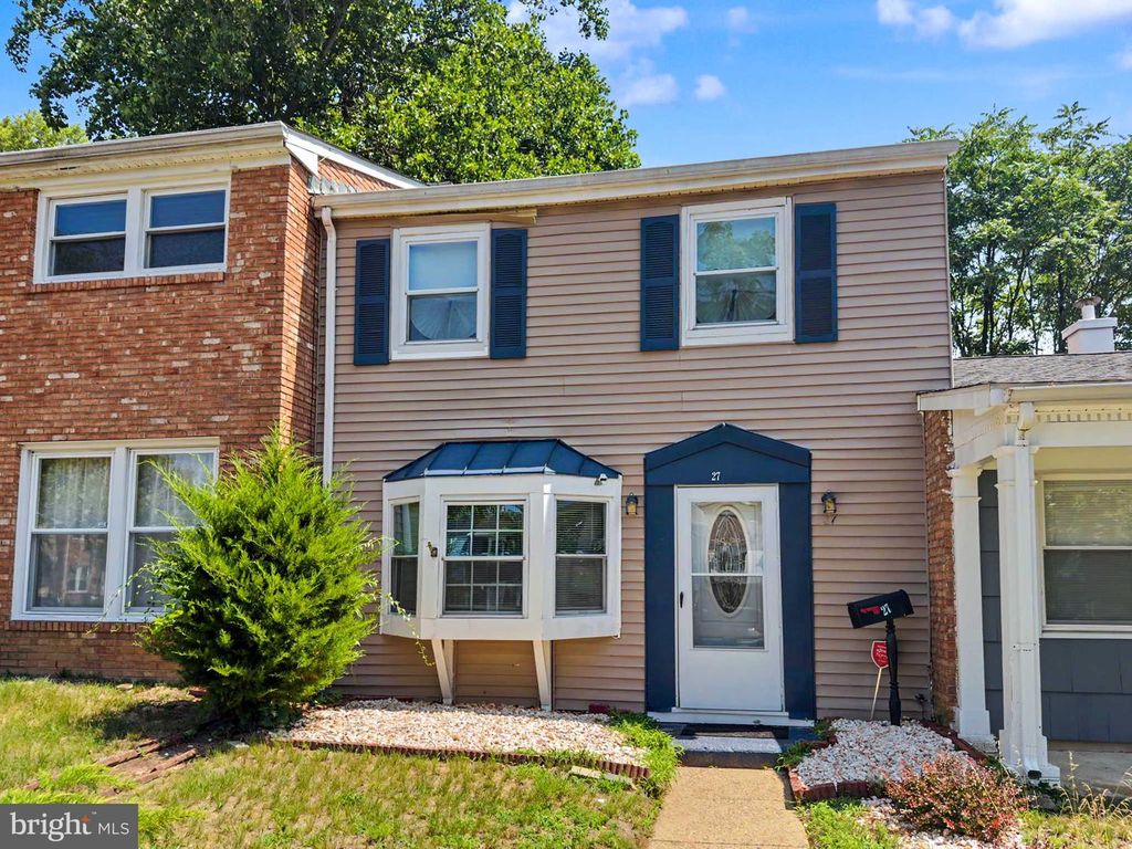 27 RIDGEWOOD PL, Willingboro, NJ 08046