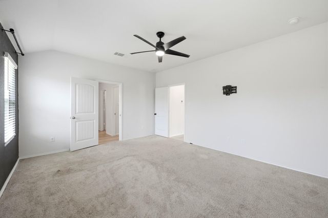 1009 Marvin WAY, Seguin, TX 78155