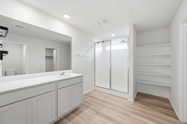 1009 Marvin WAY, Seguin, TX 78155