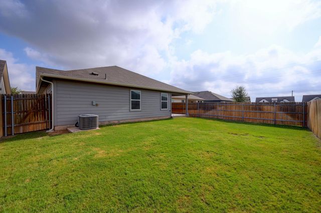 1009 Marvin WAY, Seguin, TX 78155