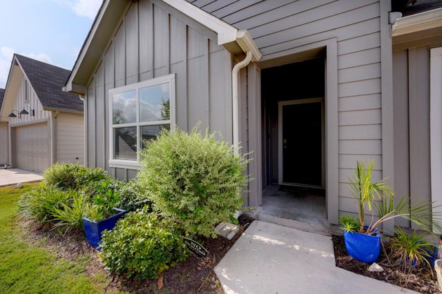 1009 Marvin WAY, Seguin, TX 78155