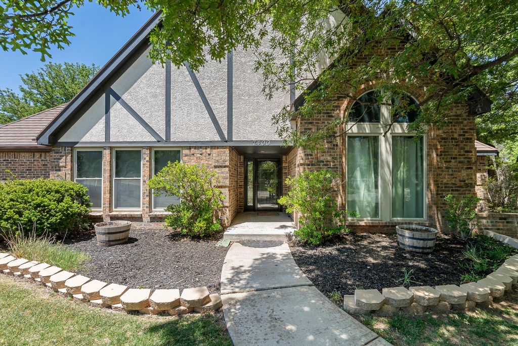 7400 Baughman Drive, Amarillo, TX 79121