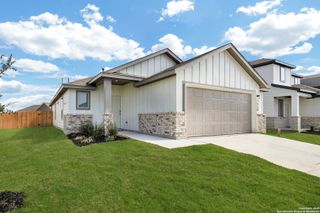 1558 Estelea Grove, New Braunfels, TX 78130