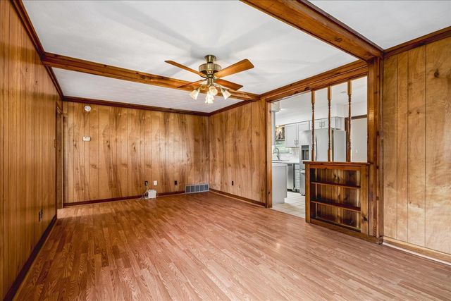 4208 OAKCREST AVE, Memphis, TN 38128