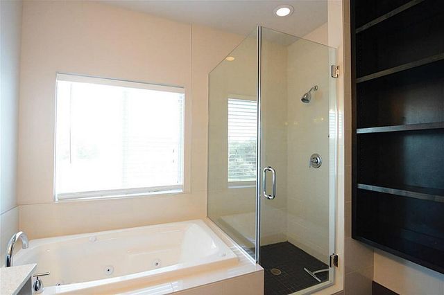 4708 Crawford Street, Houston, TX 77004