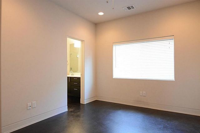 4708 Crawford Street, Houston, TX 77004