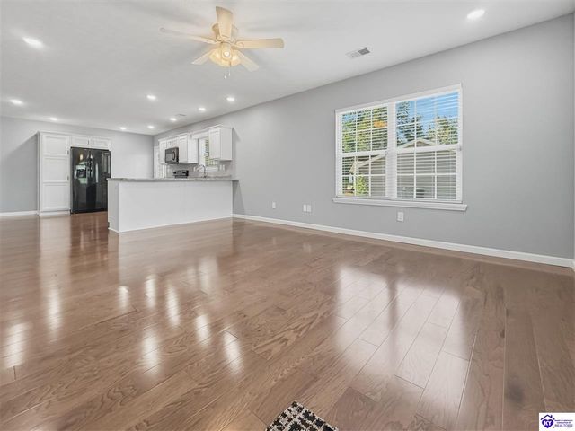 150 Michael Lane, Brandenburg, KY 40108