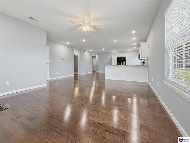 150 Michael Lane, Brandenburg, KY 40108