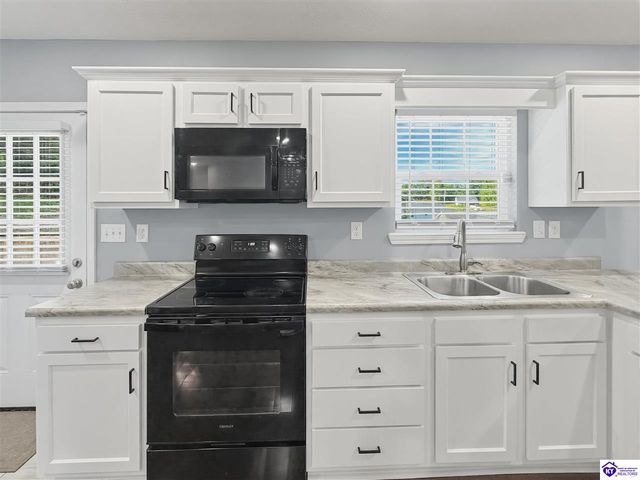 150 Michael Lane, Brandenburg, KY 40108