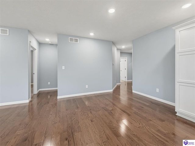 150 Michael Lane, Brandenburg, KY 40108
