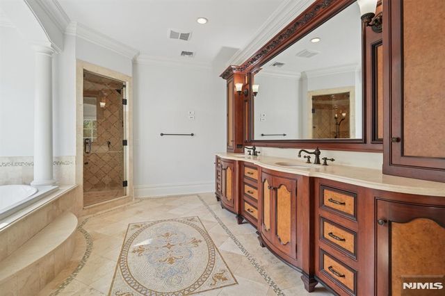 144 Truman Drive, Cresskill, NJ 07626