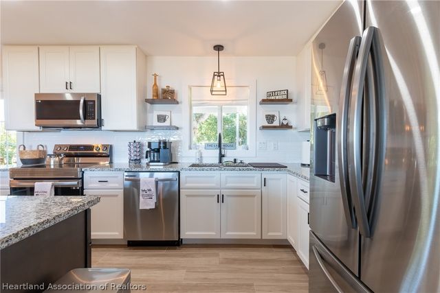 4480 Lakeview Drive, Sebring, FL 33870