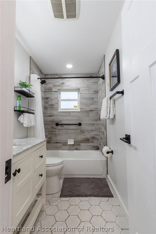 4480 Lakeview Drive, Sebring, FL 33870