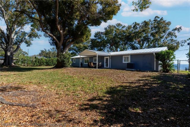 4480 Lakeview Drive, Sebring, FL 33870