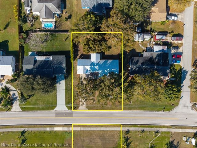 4480 Lakeview Drive, Sebring, FL 33870