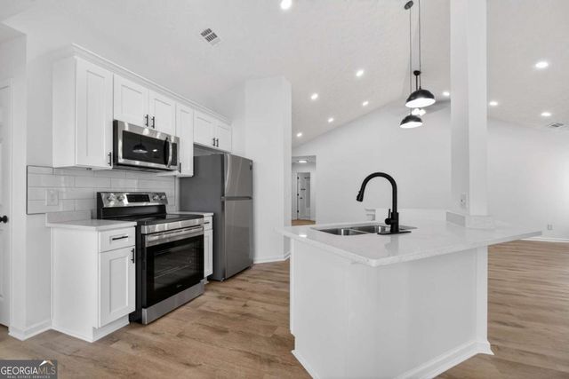 695 Chatham Park Drive, Lawrenceville, GA 30046