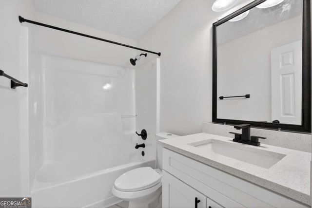 695 Chatham Park Drive, Lawrenceville, GA 30046